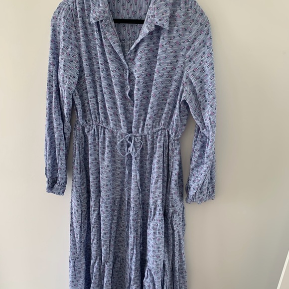 Blue floral long sleeve dress with drawstring waist. - Picture 4 of 4